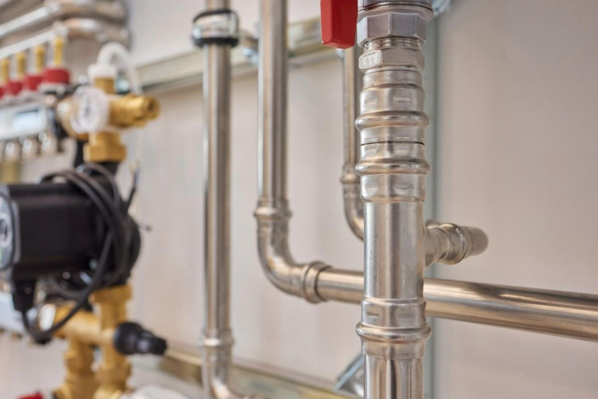 detect pipe leak remotely